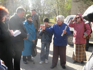 Зібрання громадян в Луганську